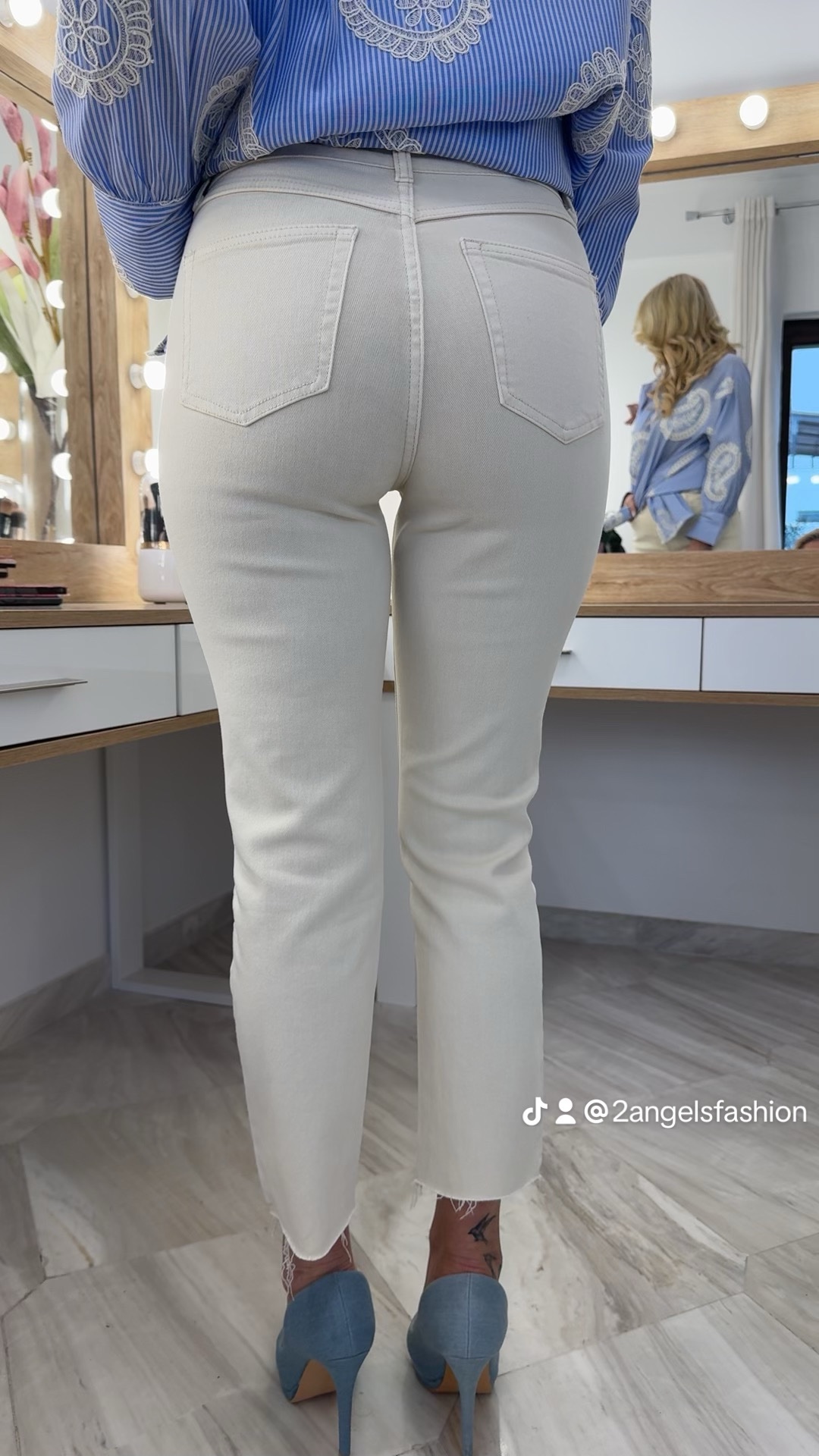 Τζιν παντελόνι mum fit-μπεζ