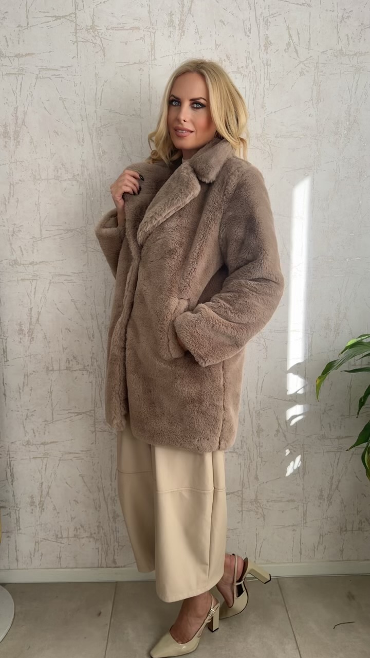 Οικολογική γούνα - Πουρου