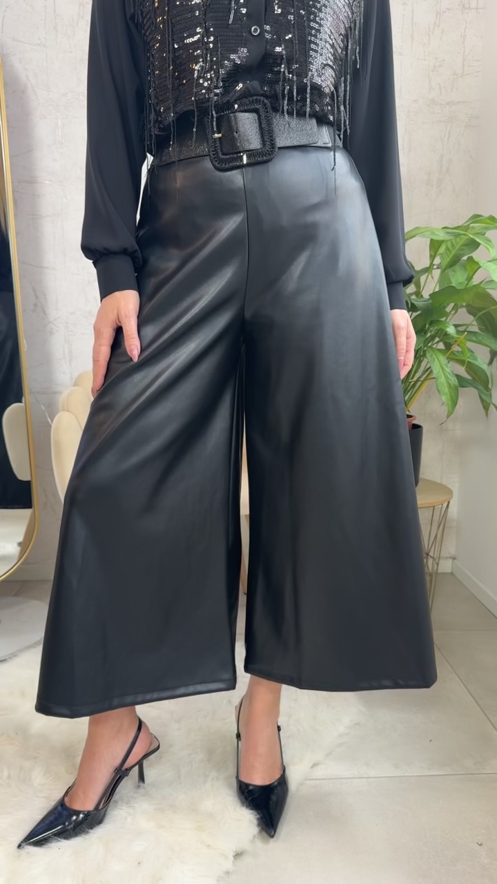 Δερματίνη παντελόνι ζιπ- Μαύρο