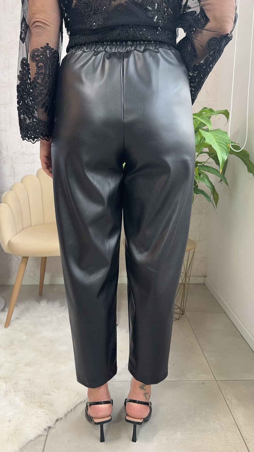 Δερματίνη παντελόνι basic-Μαυρο