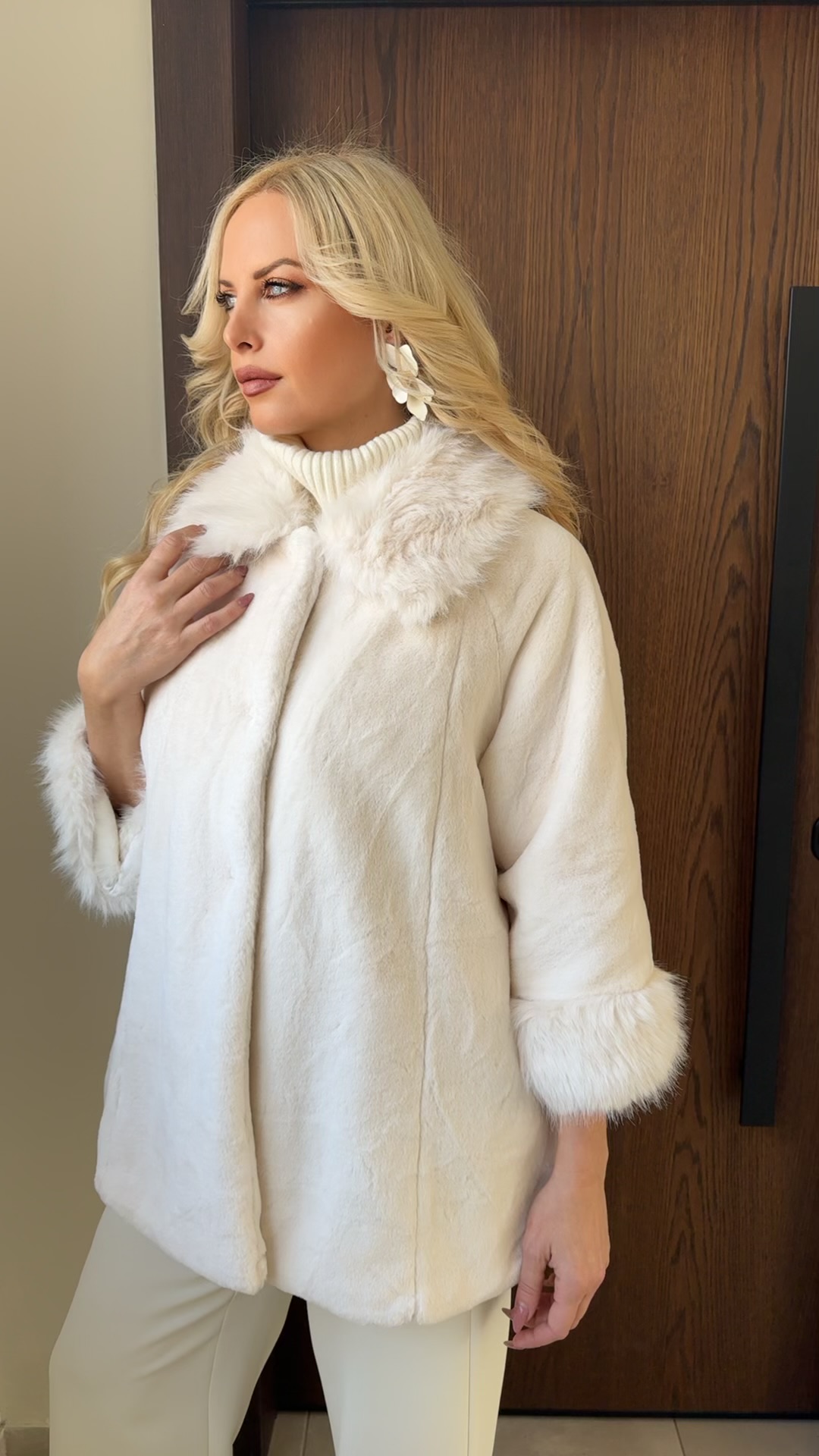 Hanover Faux Fur-Εκρου