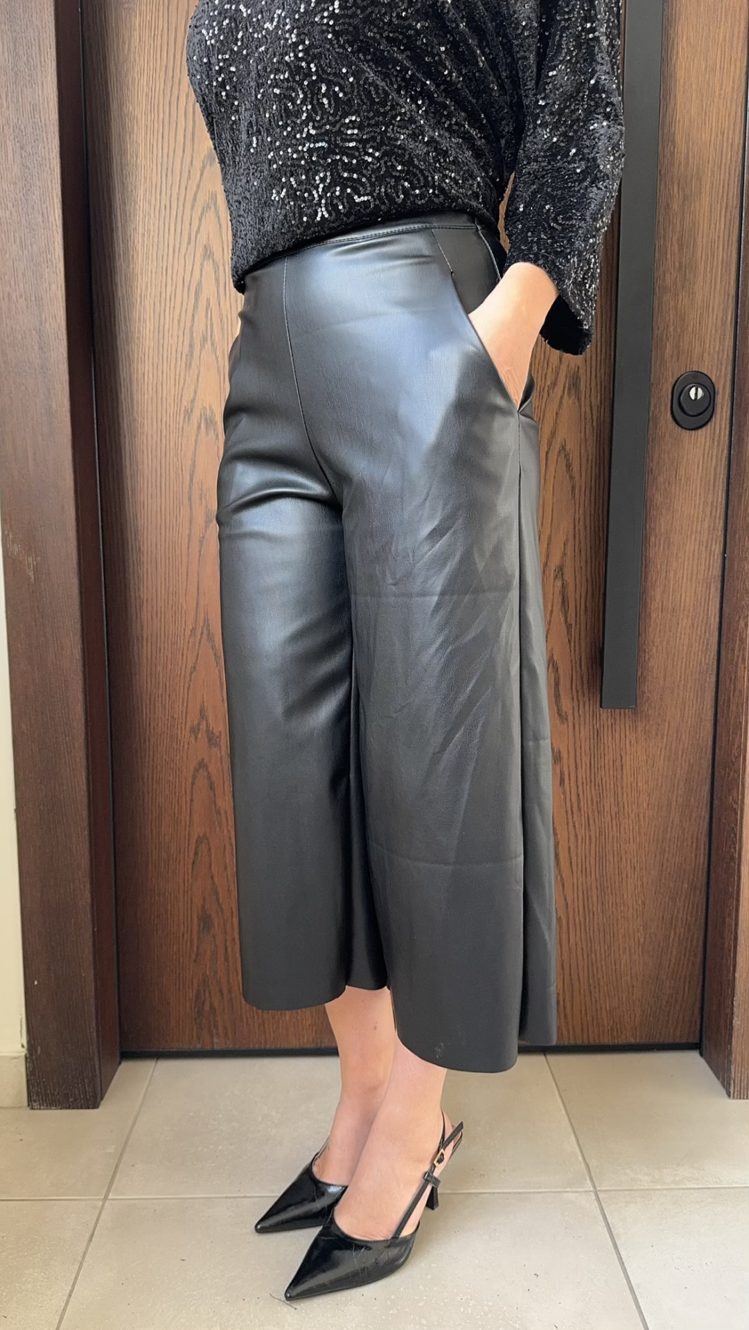 Δερματίνη ζιπ-Μαυρο